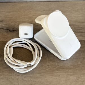 Belkin UltraCharge 3-in-1 Foldable Magnetic Charger 45w WIZ036